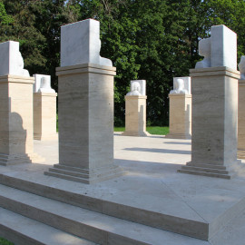 John Greer, Cradle, 2012 Private Collection, Switzerland